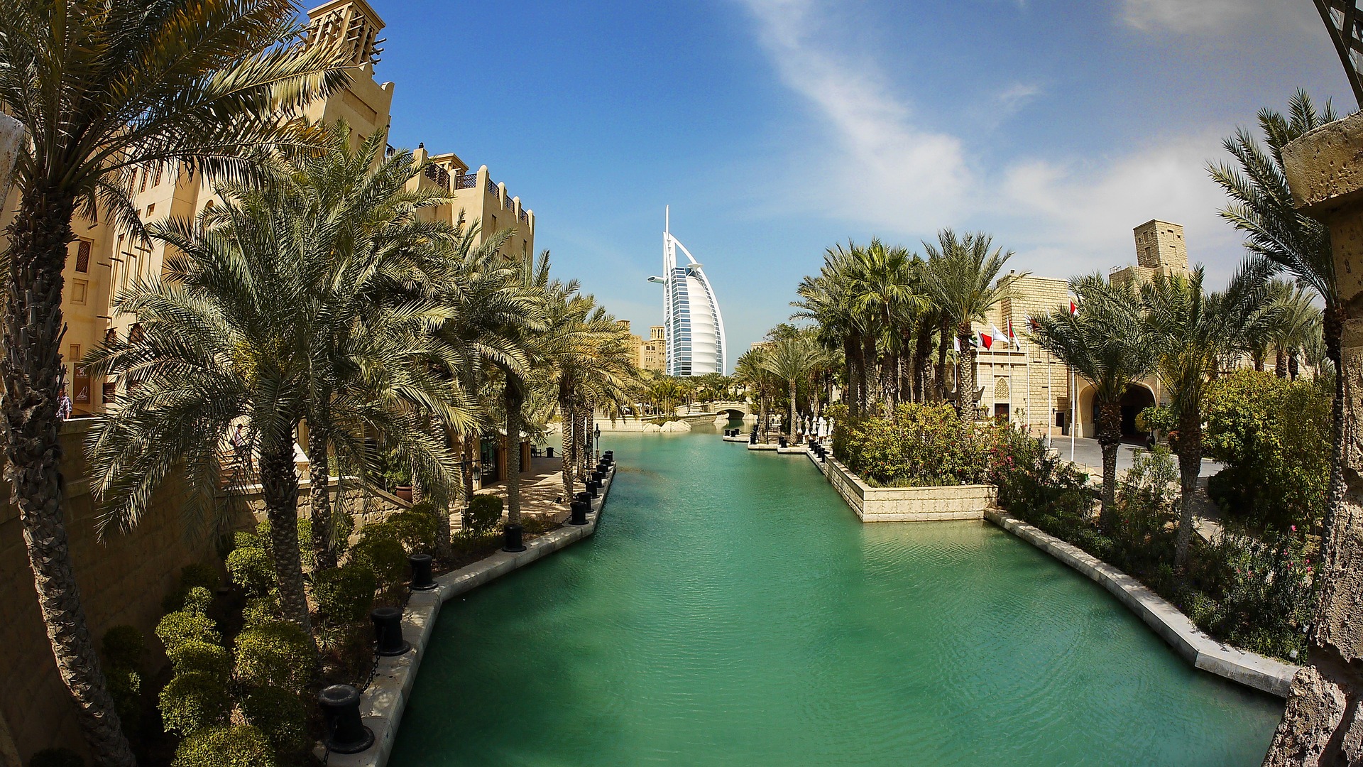 دبي Dubai للسياحة تحظى بدعم الشركاء الدوليين لتعافي القطاع